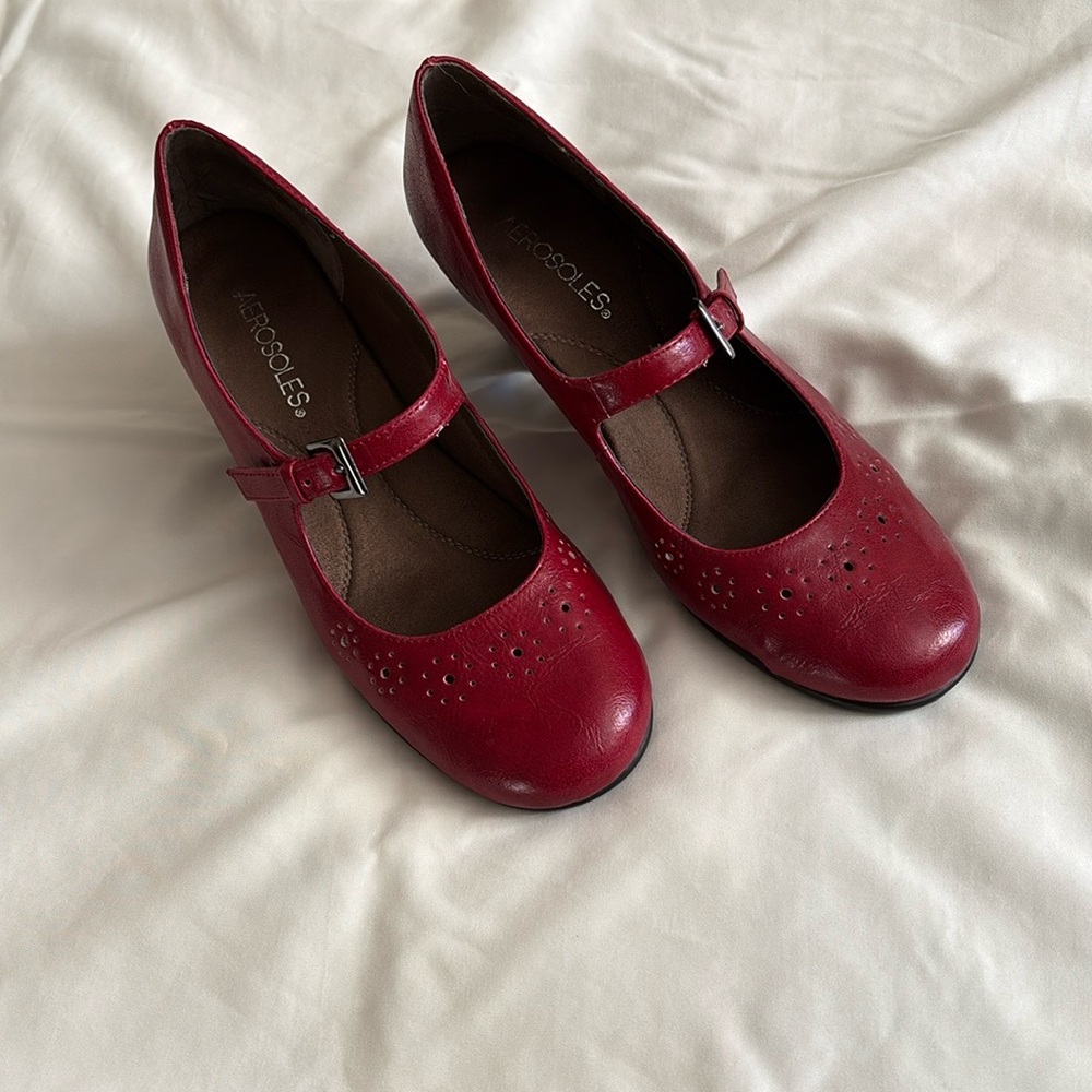 Aerosols “Caricature” Red Size 8